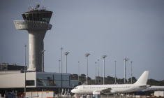 Le tour de contrôle de l'aéroport de  Bordeaux-Merignac, en septembre 2024 (illustration) ( AFP / THIBAUD MORITZ )