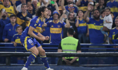 Son 38e anniversaire approche, mais Cavani marque toujours !