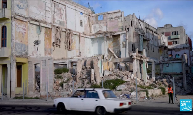 Cuba : quand les maisons ne tiennent plus debout