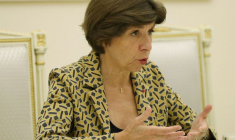 La ministre française des Affaires étrangères et européennes Catherine Colonna à Erevan, en Arménie