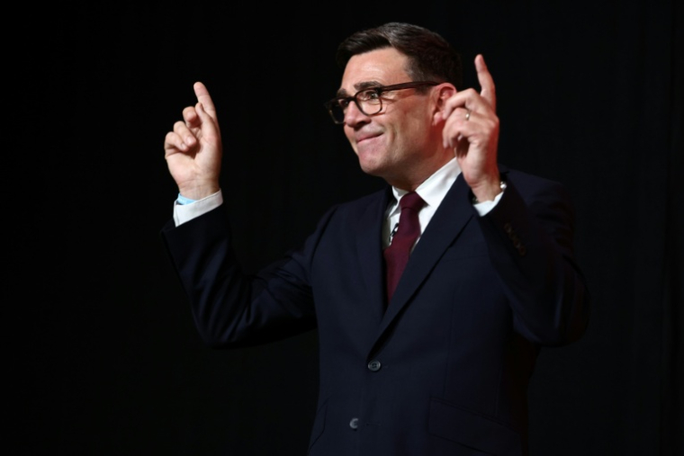 Andy Burnham, confirmé comme nouveau chef du Labour et prochain Premier ministre, lors de la "conférence extraordinaire" du Parti travailliste, le 17 juillet 2026 à Londres ( POOL / Henry Nicholls )