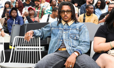 La technique de Jules Koundé pour faire passer 12 heures d'avion