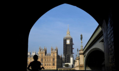 BREXIT: LONDRES REPOUSSE ENCORE LA MISE EN OEUVRE DE CERTAINS CONTRÔLES DOUANIERS