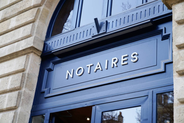 Les notaires aussi subissent la crise immobilière-iStock-OceanProd