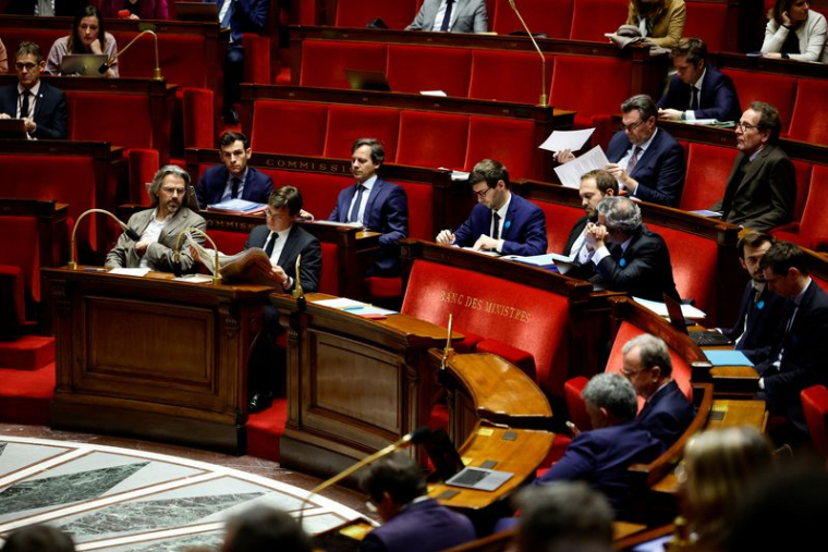 Des députés à l'Assemblée nationale à Paris