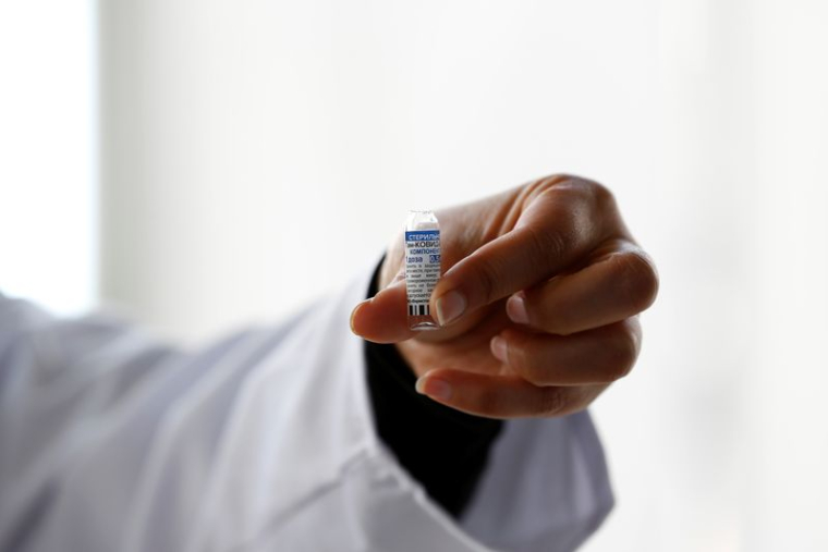 LA FRANCE VA LIVRER 800.000 DOSES DE VACCIN À LA TUNISIE