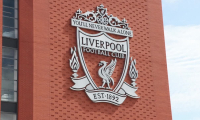 Mort de Diogo Jota: les supporters de Liverpool lui rendent hommage devant Anfield