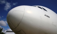 Un avion Airbus A380 à Meaulte, en France