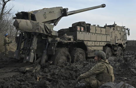 Un canon Caesar en Ukraine, le 14 février 2024. ( AFP / GENYA SAVILOV )