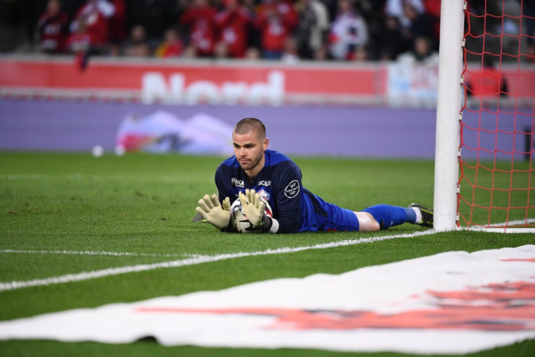 Le PSG passe à l’action pour Lucas Chevalier