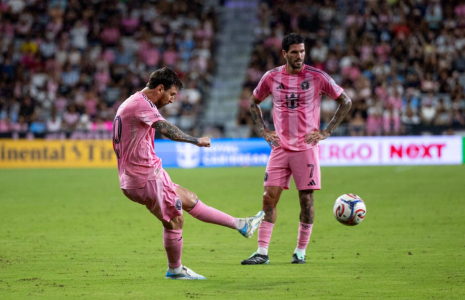 Lionel Messi continue de planter des petites pépites pour les yeux