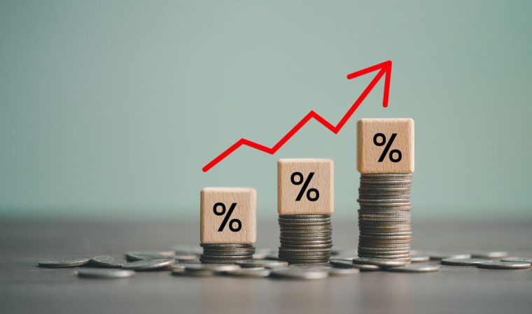 La messe est dite, et l'inflation a toutes les raisons de rester durablement dans une zone de 3 à 5%, double de l'objectif des banques centrales. Ces niveaux ne sont ni dans les cours des obligations, ni dans le cours des actions. (Crédits photo : Adobe Stock - )