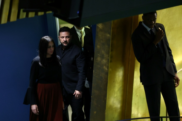 Le président ukrainien Volodymyr Zelensjy arrive à l'Assemblée générale de l'ONU, le 23 septembre 2026 à New York ( AFP / CHARLY TRIBALLEAU )