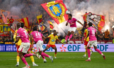 La belle audience de France 2 et une belle bourde de son homme de terrain