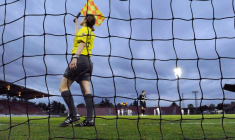 Une arbitre de 17 ans agressée par un entraîneur en Sardaigne