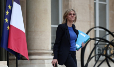 La ministre de la Transition écologique, Agnès Pannier-Runacher, à la sortie de l'Elysée, le 15 mai 2025 ( AFP / Thibaud MORITZ )