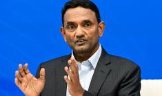Le PDG de Tata Consultancy Services (TCS), K. Krithivasan à Mumbai le 10 avril 2025. ( AFP / INDRANIL MUKHERJEE )