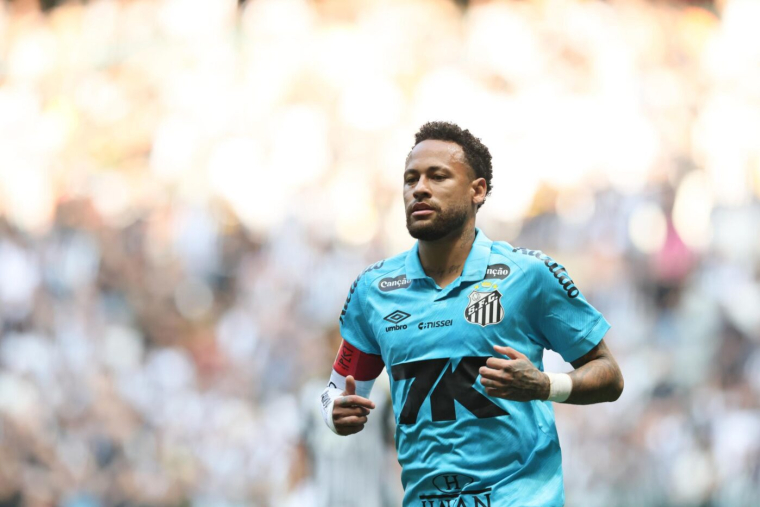 Le retour de Neymar sur les terrains repoussé à plus tard