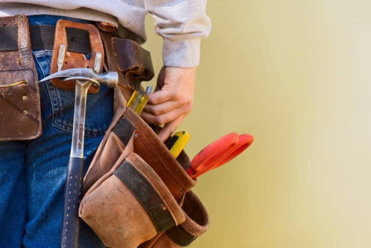 Immobilier : pour des travaux moins chers, faites appel aux amateurs / iStock.com - skhoward
