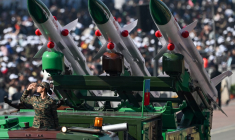 Un système de missiles Akash, lors d'une parade militaire à New Delhi, en janvier 2025 (illustration) ( AFP / SAJJAD HUSSAIN )