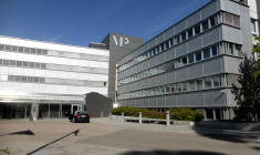 LE BRÉSIL LÈVE L'UN DES DEUX EMBARGOS SUR LE SITE DE NORSK HYDRO