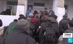 Guerre en Ukraine : à Marioupol, les derniers combattants ukrainiens appellent à l'aide