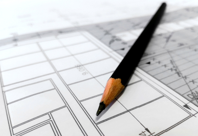 Il existe différentes façons de régler un conflit de voisinage concernant un empiétement de terrain ( Crédits : Pexels )