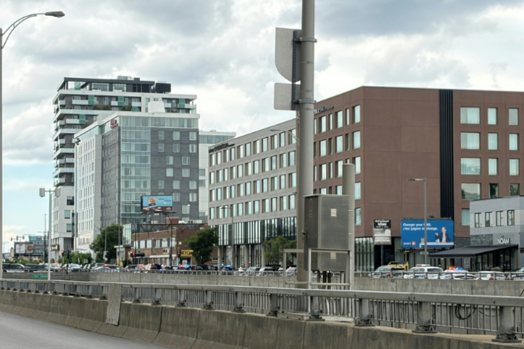 Le quartier de Côte-des-Neiges, à Montréal, après une fusillade ayant fait trois morts, dont le suspect, le 22 juin 2026 au Canada ( AFP / Daphné LEMELIN )