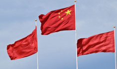 Un drapeau chinois au Grand Palais du Peuple à Pékin