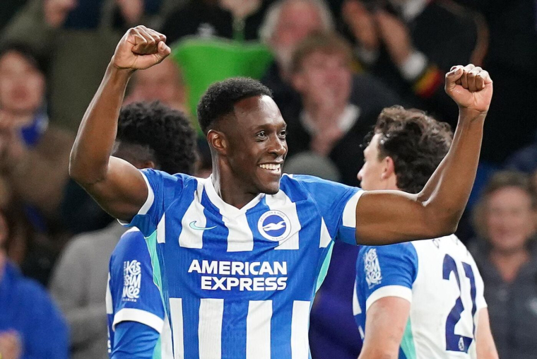 Danny Welbeck rempile en Premier League et pourrait casser un record avec son nouveau club