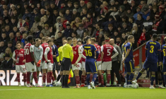 Fleetwood-Arsenal interrompu à cause d'un drone