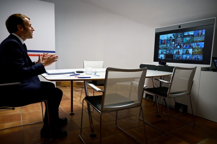 MACRON S'EST ENTRETENU AVEC SON HOMOLOGUE TUNISIEN KAÏS SAÏED