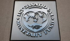 Vue du logo du Fonds monétaire international (FMI) à son siège à Washington, D.C.