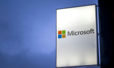 Le gouvernement veut parvenir d'ici la fin de l'année à enlever à Microsoft l'hébergement du grand entrepôt public de données de santé pour la recherche, nouveau signe d'une volonté croissante de s'affranchir des géants américains de la tech ( AFP / Fabrice COFFRINI )