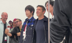 Apple: le nouveau PDG John Ternus dévoile le premier iPhone pliable du groupe