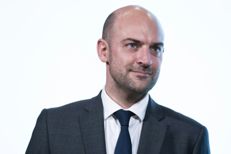 Le ministre des Affaires étrangères Jean-Noël Barrot à Tokyo le 31 mars 2026 ( AFP / Yuichi YAMAZAKI )