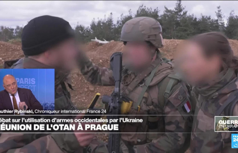 L'Otan réunie à Prague cherche des armes pour l'Ukraine et s'interroge sur leur usage