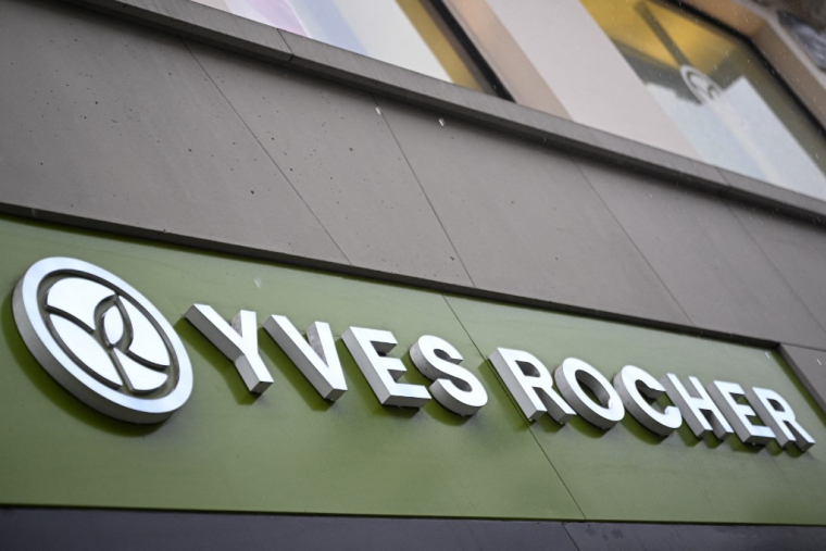 ( AFP / ANNA KURTH )