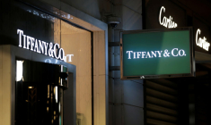 TIFFANY A REÇU UNE PROPOSITION DE LVMH, S'ENVOLE EN BOURSE