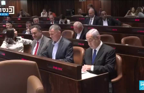 Dissolution du Parlement en Israël : cinquièmes élections législatives en en moins de quatre ans