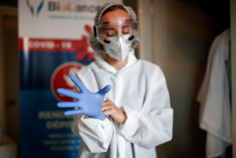 CORONAVIRUS: PLUS DE 11.000 CAS SUPPLÉMENTAIRES EN FRANCE EN 24 HEURES