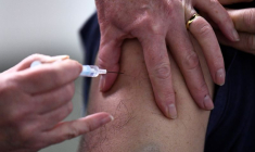 CORONAVIRUS: LONDRES RECOMMANDE LES AUTRES VACCINS QU'ASTRAZENECA AUX MOINS DE 40 ANS