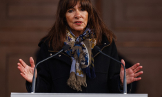 Anne Hidalgo à Paris, le 3 avril 2024. ( AFP / DIMITAR DILKOFF )