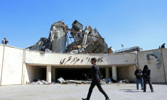 Un bâtiment endommagé par un bombardement dans le complexe sportif Azadi à Téhéran, le 3 avril 2026 ( AFP / - )