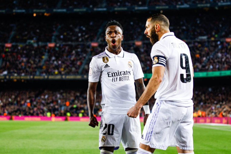 Benzema : « J’ai dit à Vinícius qu’il gagnerait le Ballon d’or un jour »