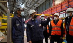 LE FUTUR PORTE-AVIONS FRANÇAIS SERA DOTÉ DE LA PROPULSION NUCLÉAIRE, ANNONCE MACRON