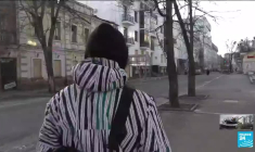 Ukraine : avec le "Banksy local" de Kharkiv