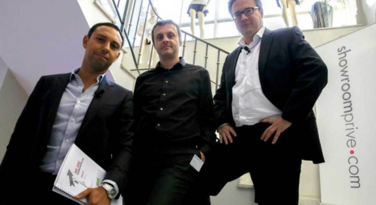 Les deux dirigeants fondateurs de Showroomprivé, David Dayan (g) et Thierry Petit (c) et leur directeur financier Nicolas Woussen (d). (© F. David / AFP)