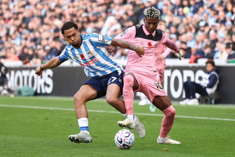 Sunderland s'enfonce, Bournemouth enchaîne, nul spectaculaire entre promus