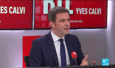 Vaccination anti-Covid : le gouvernement français s'engage à amplifier sa stratégie